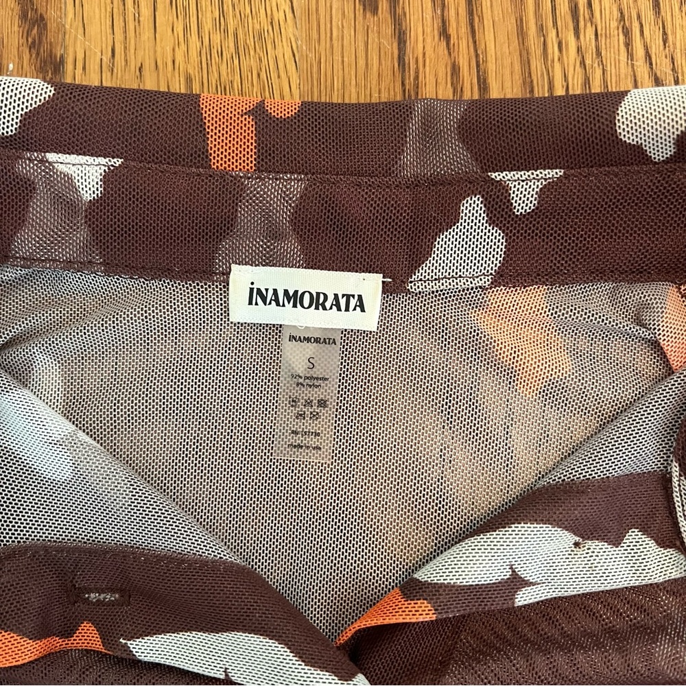 iNAMORATA La Paz Button Up - Picture 5 of 5